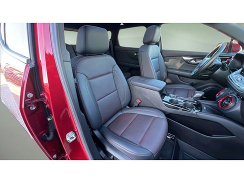 Certified 2024 Chevrolet Blazer RS w/ Enhanced Convenience Package image 32