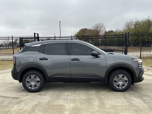 New 2026 Nissan Kicks S image 3