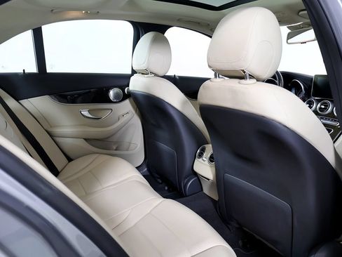 Used 2016 Mercedes-Benz C 300 4MATIC Sedan image 51