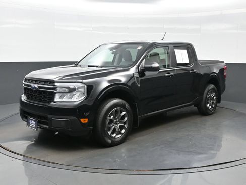 Used 2024 Ford Maverick XLT w/ Equipment Group 300A Standard AWD/4WD image 2