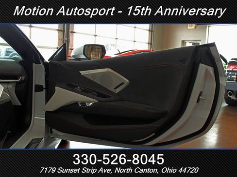 Used 2023 Chevrolet Corvette Stingray Premium Conv w/ Z51 Performance Package RWD image 33