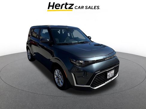 Used 2025 Kia Soul LX w/ LX Technology Package image 1