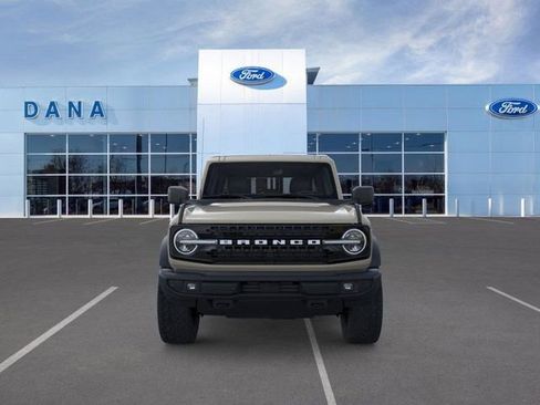 New 2026 Ford Bronco Outer Banks image 6