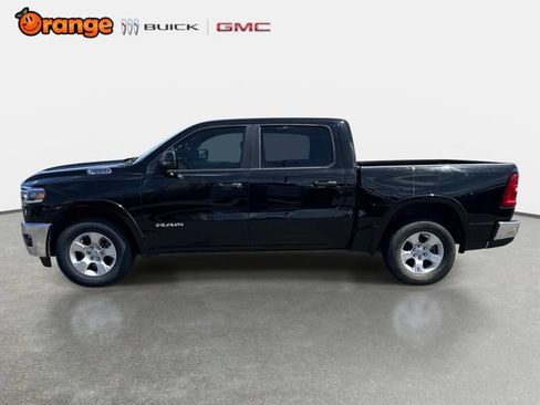Used 2025 RAM 1500 Big Horn AWD/4WD image 6