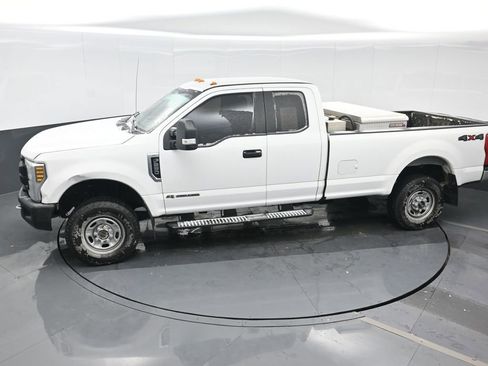 Used 2019 Ford F250 XL w/ XL Value Package image 17