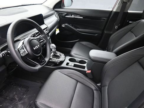 New 2026 Kia Seltos SX AWD/4WD image 15