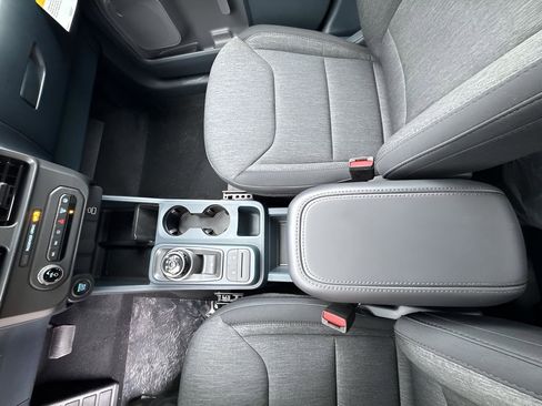 New 2025 Ford Maverick XLT w/ Black Appearance Package image 22