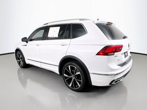 Used 2022 Volkswagen Tiguan SEL R-Line AWD/4WD image 8