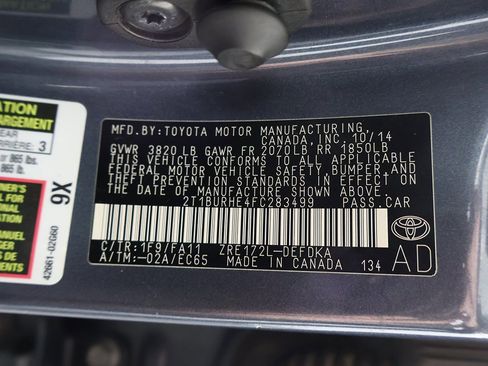 Used 2015 Toyota Corolla L image 29