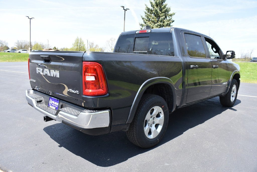 New 2026 RAM 1500 Big Horn AWD/4WD image 5
