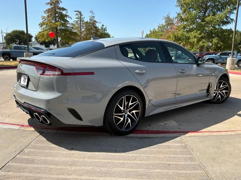 Used 2023 Kia Stinger GT-Line w/ Sun & Sound Package RWD image 6