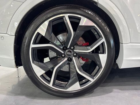Used 2020 Audi RS Q8 w/ Carbon Optic Package AWD/4WD image 11