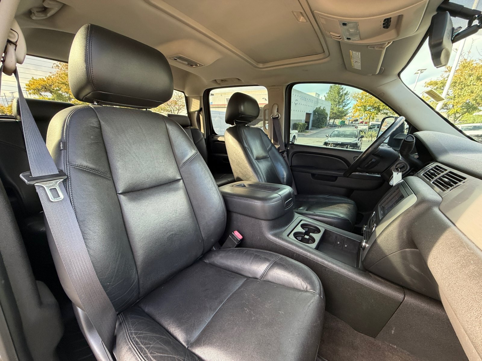 Used 2014 Chevrolet Silverado 3500 LTZ AWD/4WD image 18
