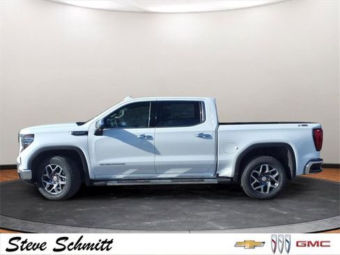 New 2026 GMC Sierra 1500 SLT w/ SLT Premium Package image 2