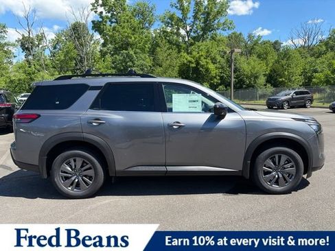 New 2026 Nissan Pathfinder SV AWD/4WD image 10