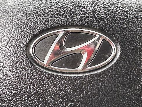 Certified 2022 Hyundai Santa Fe SEL image 23