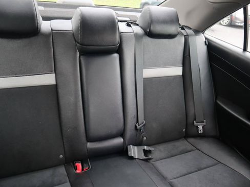 Used 2014 Toyota Camry SE w/ Leather Package FWD image 41