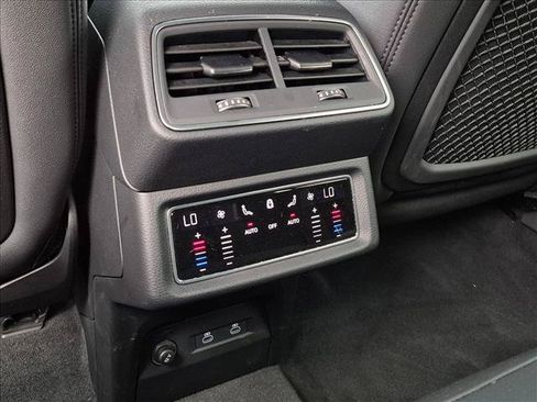 Certified 2024 Audi Q8 e-tron Premium AWD/4WD image 18