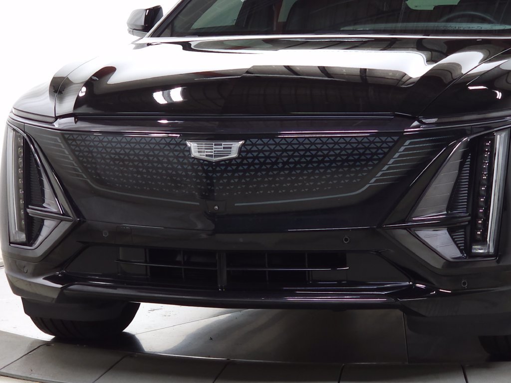 Certified 2024 Cadillac Lyriq Sport w/ LPO, Floor Liner Package AWD/4WD image 15