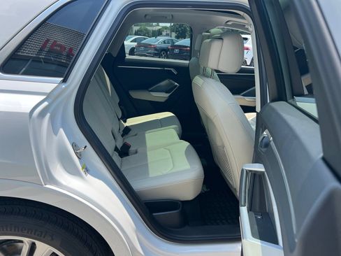 Used 2024 Audi Q3 2.0T Premium Plus AWD/4WD image 35
