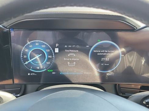 Certified 2026 Hyundai Elantra Sport w/ Cargo Package FWD image 9