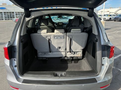 Used 2021 Honda Odyssey Touring image 30
