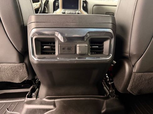 Used 2022 Chevrolet Silverado 2500 High Country w/ Z71 Off-Road Package AWD/4WD image 27