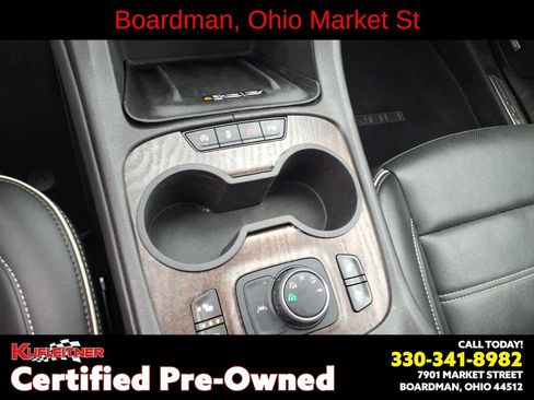 Used 2023 GMC Acadia Denali w/ Denali Ultimate Package AWD/4WD image 15