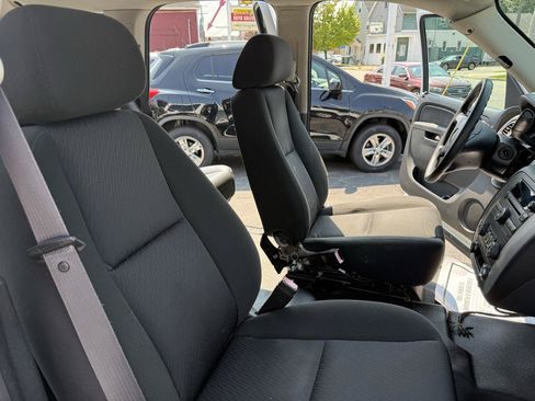 Used 2012 Chevrolet Tahoe 4WD w/ Skid Plate Package image 19