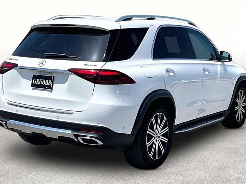 Used 2025 Mercedes-Benz GLE 350 4MATIC image 2