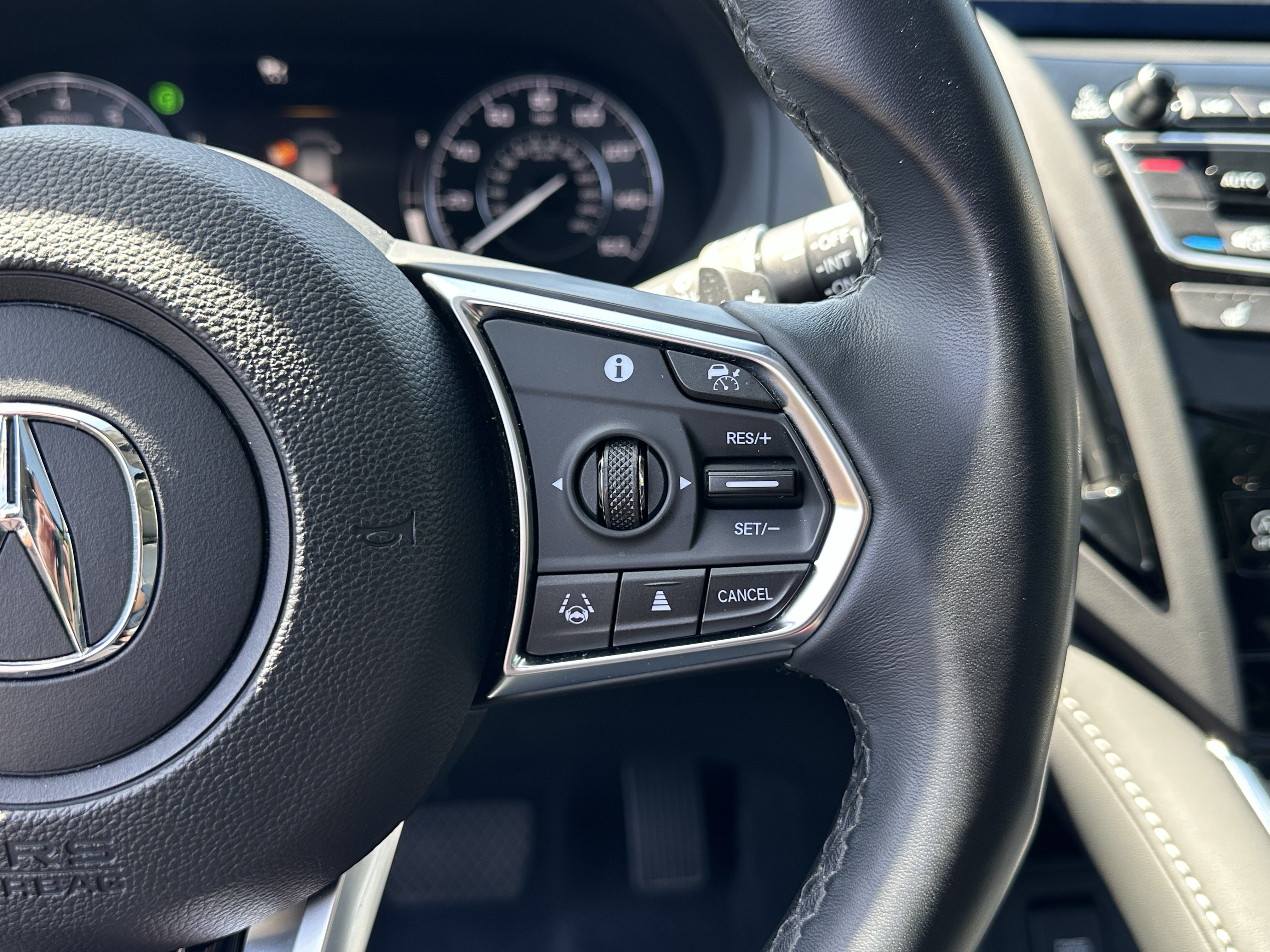 Used 2023 Acura RDX w/ Technology Package FWD image 23