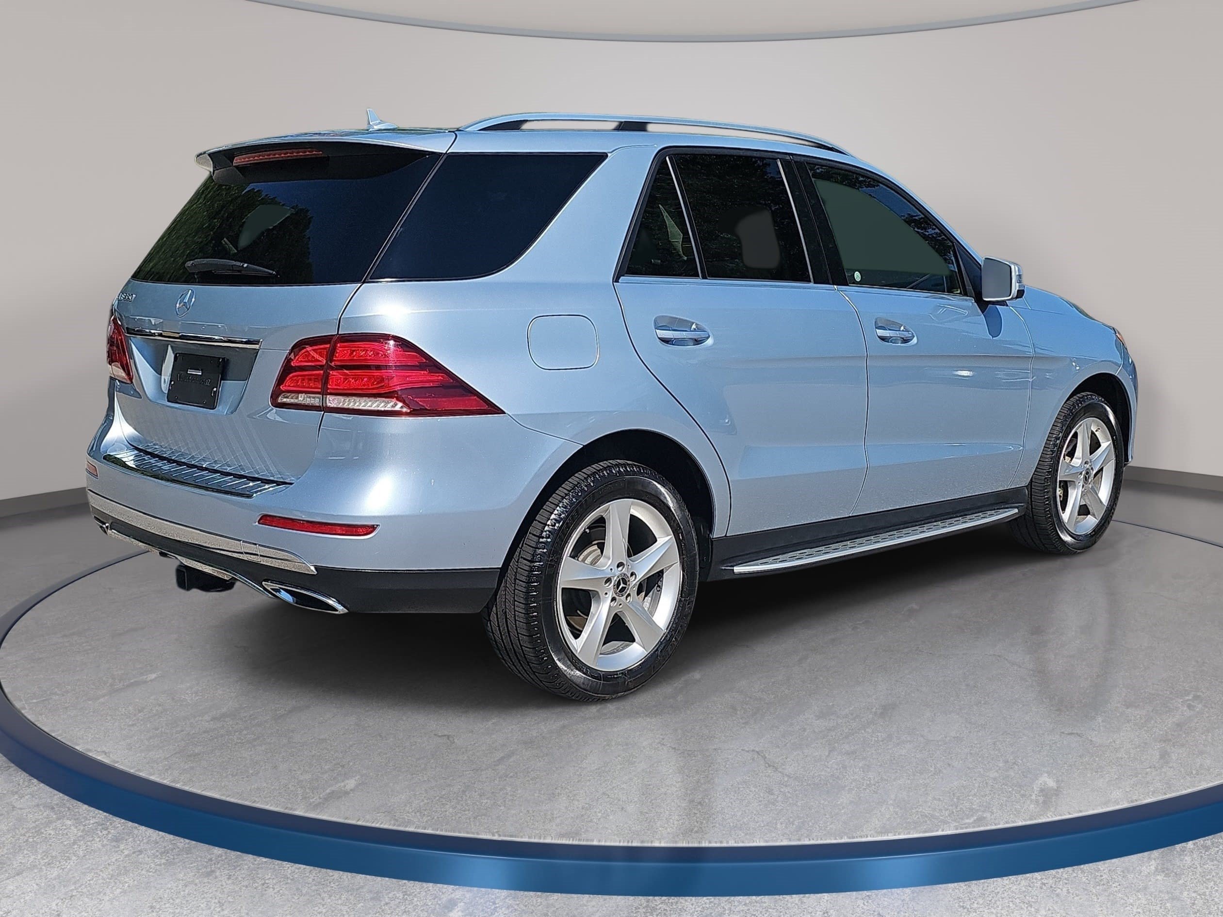 Used 2017 Mercedes-Benz GLE 350 image 5