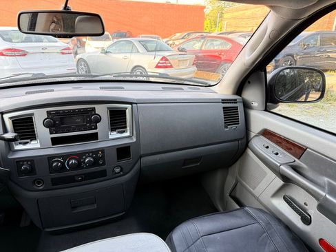 Used 2008 Dodge Ram 1500 Truck SLT AWD/4WD image 31