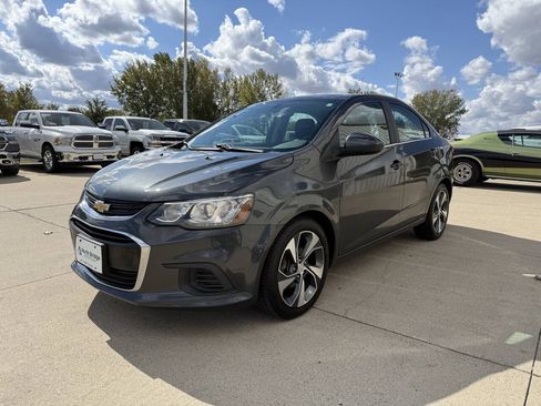 Used 2017 Chevrolet Sonic Premier FWD image 2