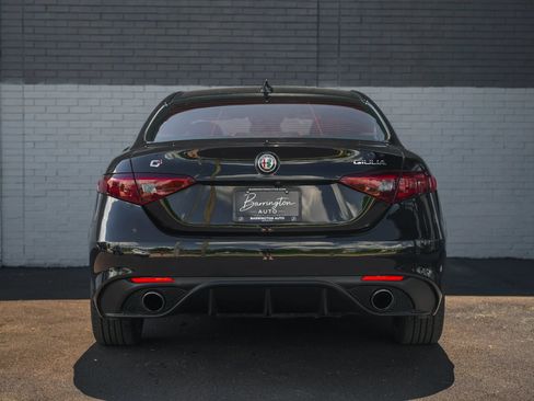 Used 2020 Alfa Romeo Giulia Ti Sport w/ Quick Order Package 22S Sport AWD/4WD image 6