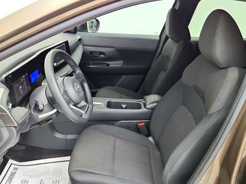 Used 2025 Nissan Kicks S AWD/4WD image 16