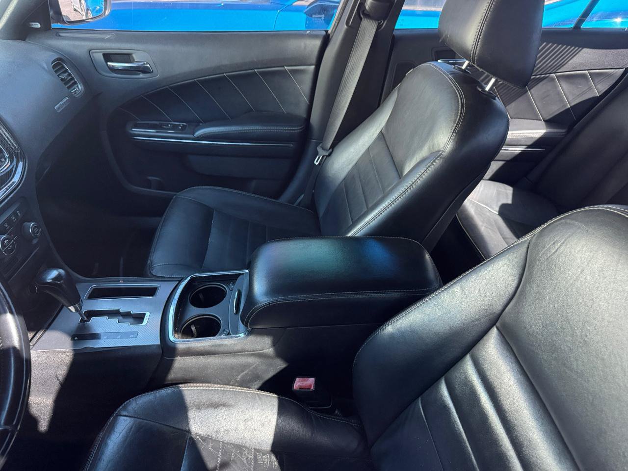 Used 2011 Dodge Charger R/T AWD/4WD image 3