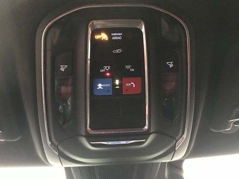 Used 2024 Dodge Charger R/T w/ Plus Group image 23