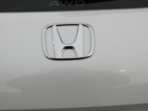 Used 2024 Honda HR-V LX image 5
