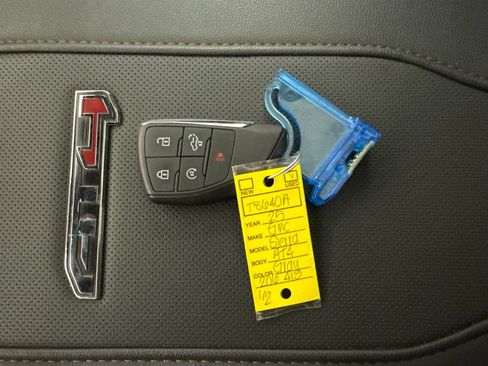 Used 2025 GMC Sierra 2500 AT4 w/ AT4 Premium Plus Package AWD/4WD image 39