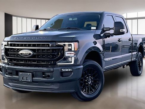 Used 2021 Ford F250 Lariat image 1