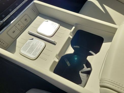 New 2026 Hyundai Santa Fe Limited image 13