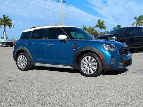 Used 2021 MINI Cooper Countryman image 3