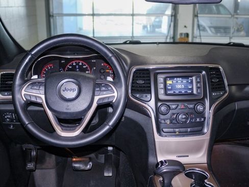 Used 2014 Jeep Grand Cherokee Laredo image 10