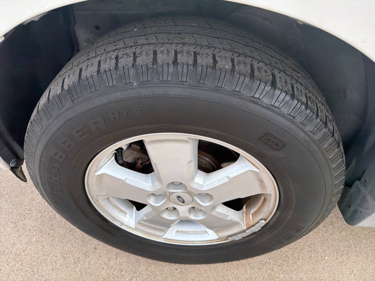 Used 2009 Ford Escape XLT FWD image 8