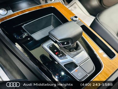 Certified 2023 Audi Q5 2.0T Premium Plus w/ Premium Plus Package AWD/4WD image 16