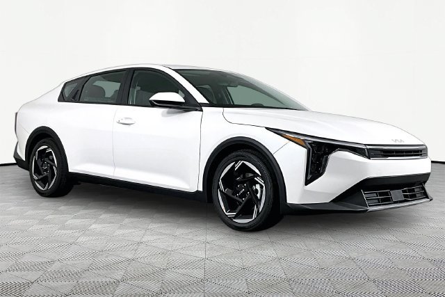 New 2026 Kia K4 EX FWD image 3