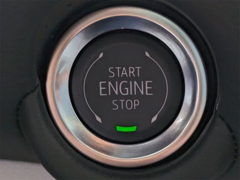 New 2025 Chevrolet Suburban Premier image 55