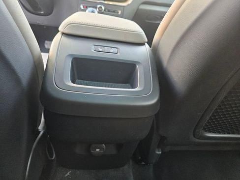 Certified 2026 Volvo XC60 B5 Core w/ Protection Package Premier image 15