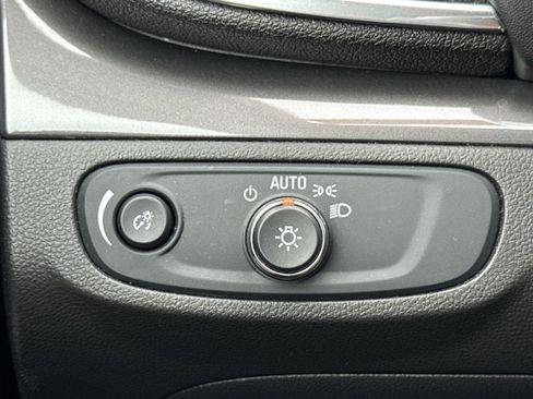 Used 2017 Buick Encore Preferred image 20